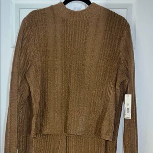 Flare pants and Mock neck cropped top